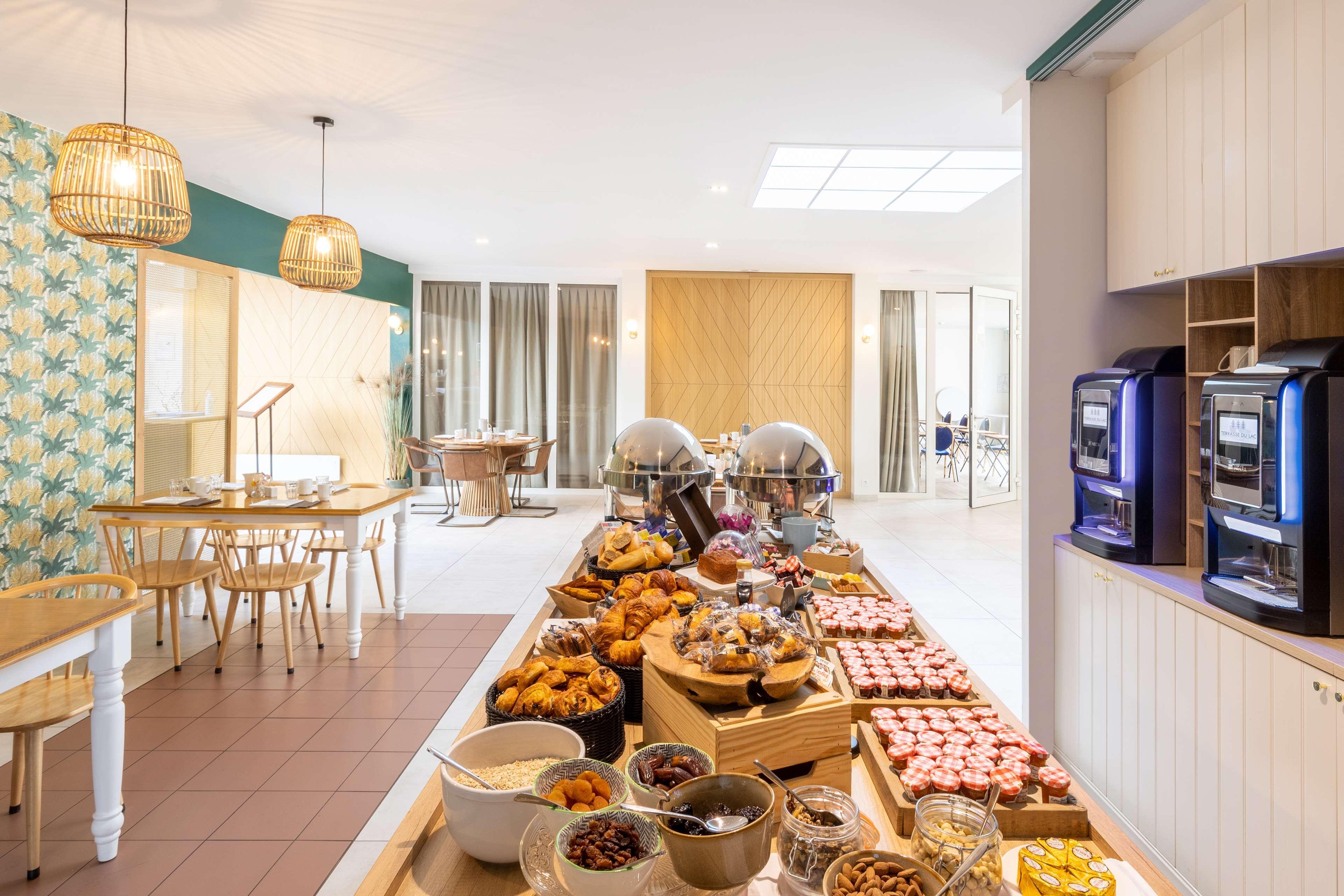Best Western Hotel Du Lac Dunkerque- Restaurant Ouvert 7/7 Midi Et Soir Armbouts-Cappel Exterior foto