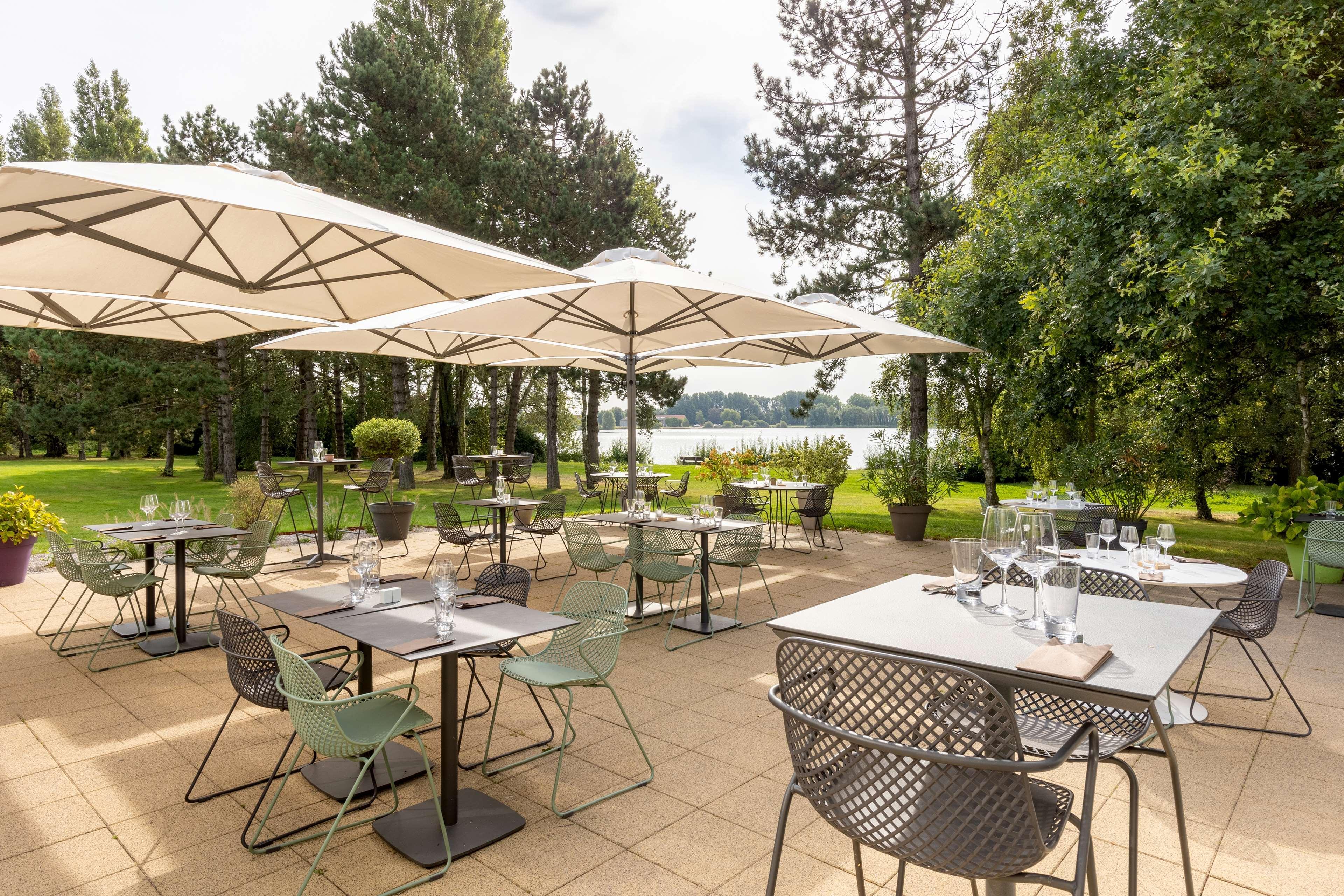 Best Western Hotel Du Lac Dunkerque- Restaurant Ouvert 7/7 Midi Et Soir Armbouts-Cappel Exterior foto